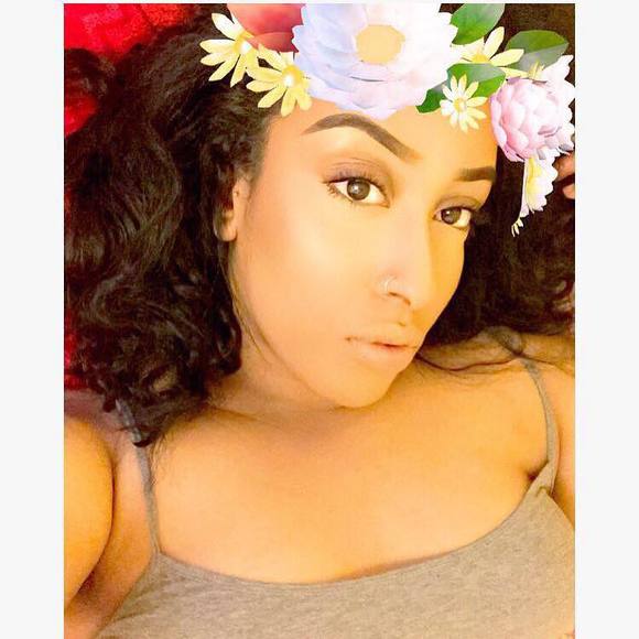 Meet your Posher, Samira - Picture 1 of 1